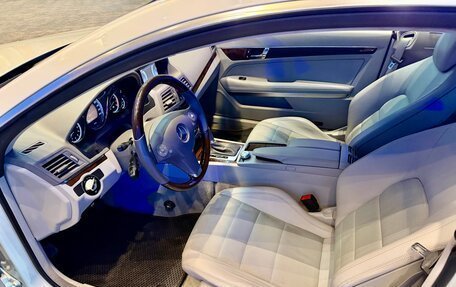 Mercedes-Benz E-Класс, 2009 год, 890 000 рублей, 11 фотография