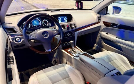 Mercedes-Benz E-Класс, 2009 год, 890 000 рублей, 12 фотография