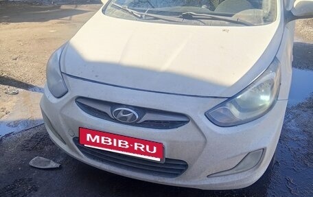 Hyundai Solaris II рестайлинг, 2012 год, 485 000 рублей, 2 фотография