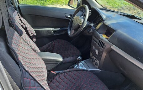 Opel Astra H, 2005 год, 240 000 рублей, 10 фотография