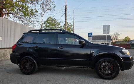 Mitsubishi Outlander III рестайлинг 3, 2004 год, 450 000 рублей, 4 фотография