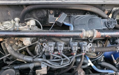 Mitsubishi Outlander III рестайлинг 3, 2004 год, 450 000 рублей, 15 фотография