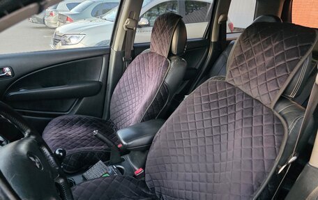 Mitsubishi Outlander III рестайлинг 3, 2004 год, 450 000 рублей, 8 фотография