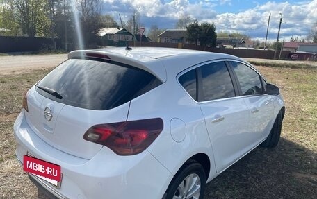 Opel Astra J, 2013 год, 850 000 рублей, 6 фотография