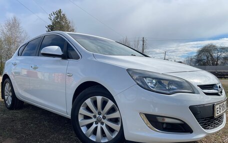 Opel Astra J, 2013 год, 850 000 рублей, 7 фотография