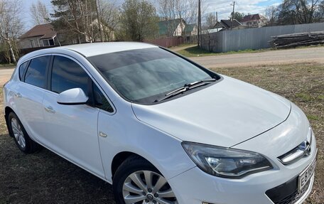 Opel Astra J, 2013 год, 850 000 рублей, 8 фотография