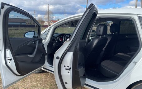 Opel Astra J, 2013 год, 850 000 рублей, 11 фотография