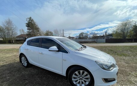 Opel Astra J, 2013 год, 850 000 рублей, 9 фотография