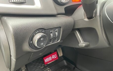 Opel Astra J, 2013 год, 850 000 рублей, 17 фотография