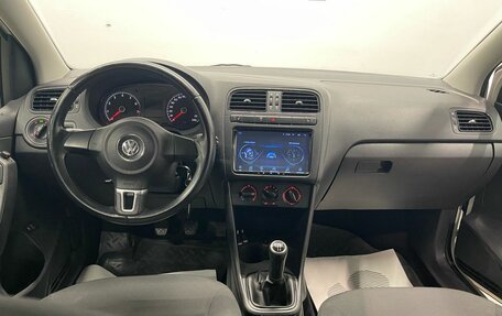 Volkswagen Polo VI (EU Market), 2012 год, 599 000 рублей, 10 фотография