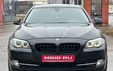 BMW 5 серия, 2012 год, 1 390 000 рублей, 2 фотография