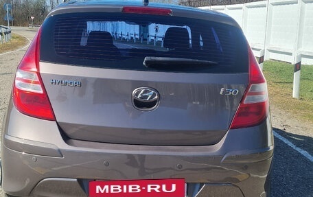 Hyundai i30 II рестайлинг, 2011 год, 670 000 рублей, 3 фотография
