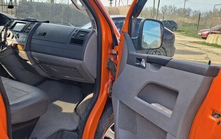 Volkswagen Transporter T5 рестайлинг, 2007 год, 1 100 000 рублей, 8 фотография