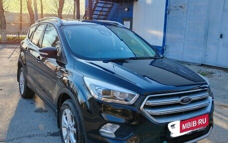 Ford Kuga III, 2019 год, 1 950 000 рублей, 2 фотография