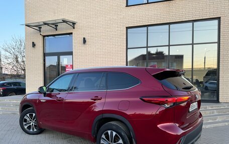 Toyota Highlander, 2021 год, 4 350 000 рублей, 12 фотография