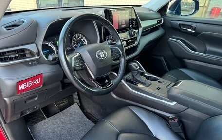 Toyota Highlander, 2021 год, 4 350 000 рублей, 19 фотография