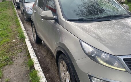 KIA Sportage III, 2011 год, 1 350 000 рублей, 2 фотография