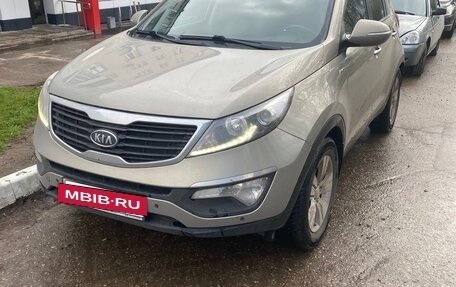 KIA Sportage III, 2011 год, 1 350 000 рублей, 3 фотография