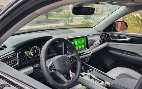 Volkswagen Teramont I, 2024 год, 6 385 000 рублей, 15 фотография