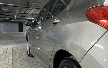 Peugeot 308 II, 2010 год, 13 фотография