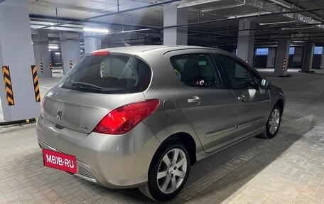 Peugeot 308 II, 2010 год, 9 фотография