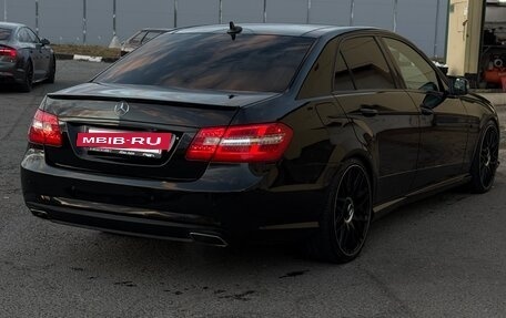 Mercedes-Benz E-Класс, 2011 год, 1 780 000 рублей, 2 фотография