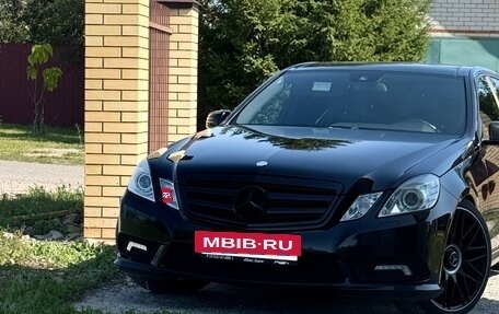 Mercedes-Benz E-Класс, 2011 год, 1 780 000 рублей, 4 фотография