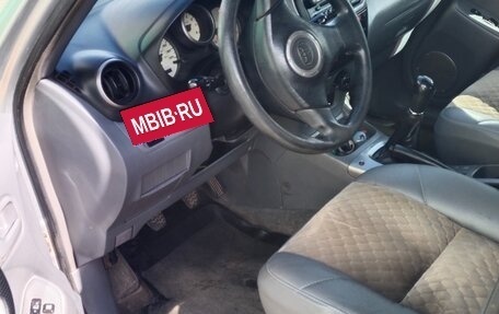 Toyota RAV4, 2002 год, 560 000 рублей, 17 фотография