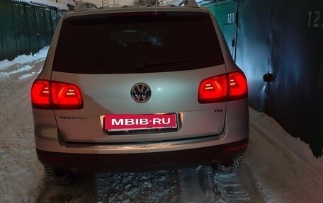 Volkswagen Touareg III, 2008 год, 1 500 000 рублей, 2 фотография