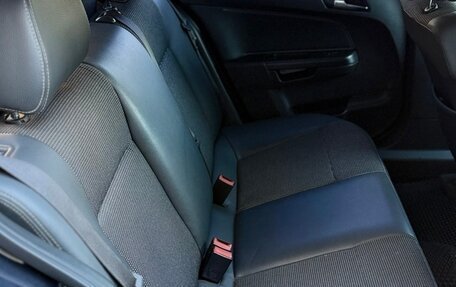 Opel Astra H, 2010 год, 620 000 рублей, 18 фотография