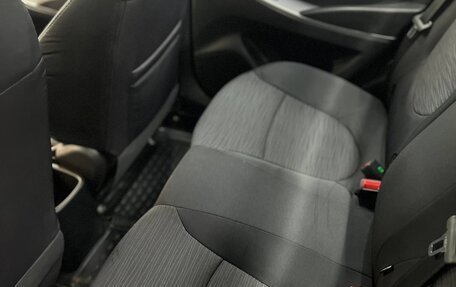 Hyundai Solaris II рестайлинг, 2016 год, 890 000 рублей, 8 фотография