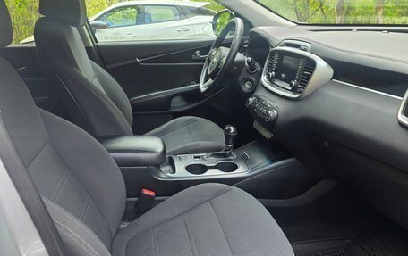 KIA Sorento III Prime рестайлинг, 2016 год, 1 950 000 рублей, 27 фотография