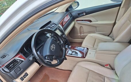 Toyota Camry, 2012 год, 1 550 000 рублей, 2 фотография