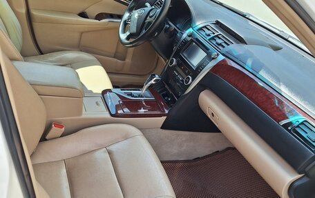 Toyota Camry, 2012 год, 1 550 000 рублей, 20 фотография