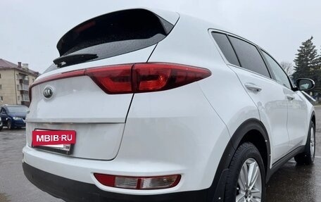 KIA Sportage IV рестайлинг, 2018 год, 2 000 000 рублей, 6 фотография