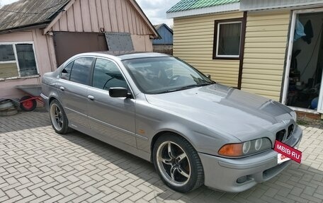 BMW 5 серия, 1996 год, 700 000 рублей, 7 фотография
