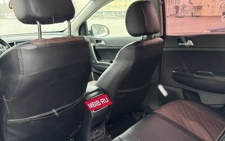 KIA Sportage IV рестайлинг, 2018 год, 2 000 000 рублей, 15 фотография