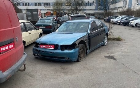 BMW 7 серия, 2002 год, 150 000 рублей, 1 фотография