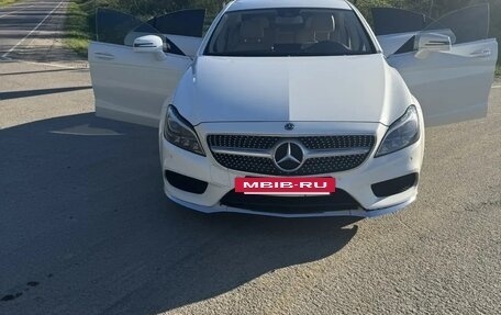 Mercedes-Benz CLS, 2016 год, 3 100 000 рублей, 15 фотография