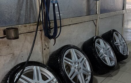 Mercedes-Benz E-Класс, 2011 год, 1 700 000 рублей, 5 фотография