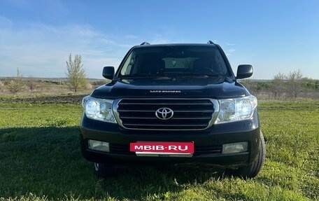 Toyota Land Cruiser 200, 2008 год, 3 100 000 рублей, 2 фотография