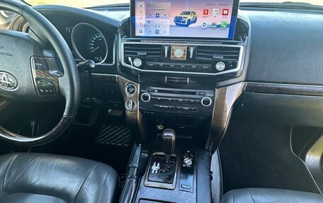 Toyota Land Cruiser 200, 2008 год, 3 100 000 рублей, 8 фотография