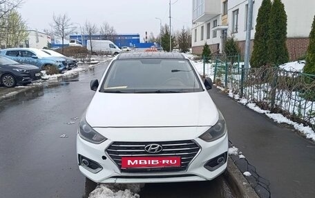 Hyundai Solaris II рестайлинг, 2019 год, 1 050 000 рублей, 3 фотография