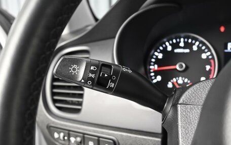 KIA Rio IV, 2019 год, 1 699 000 рублей, 16 фотография