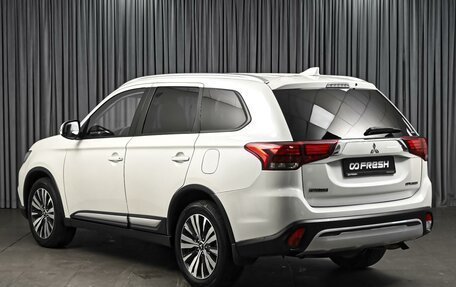Mitsubishi Outlander III рестайлинг 3, 2019 год, 2 574 000 рублей, 2 фотография