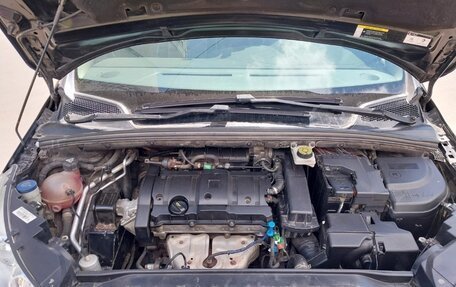 Citroen C4 II рестайлинг, 2013 год, 700 000 рублей, 3 фотография