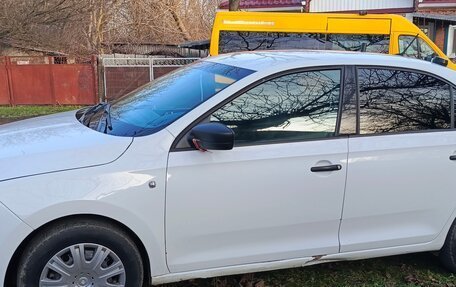 Skoda Rapid I, 2017 год, 450 000 рублей, 3 фотография