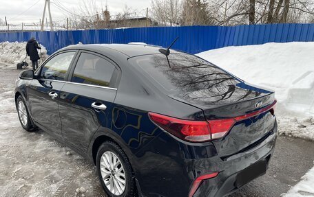 KIA Rio IV, 2018 год, 1 559 000 рублей, 5 фотография