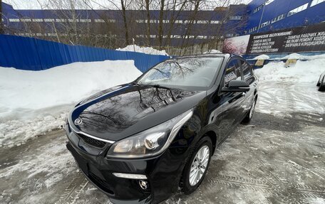 KIA Rio IV, 2018 год, 1 559 000 рублей, 10 фотография