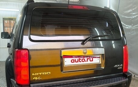 Dodge Nitro, 2008 год, 1 500 000 рублей, 7 фотография